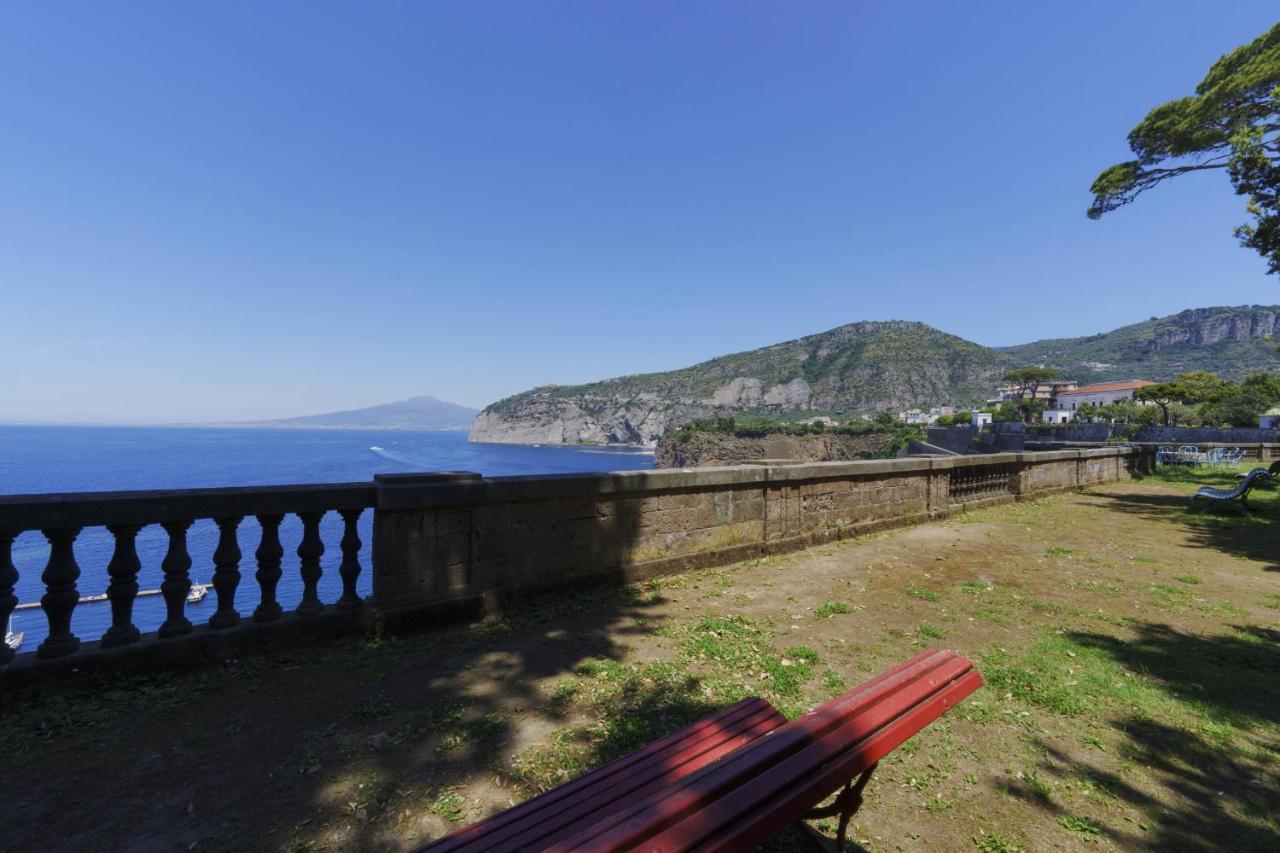 Villa Preziosa Al Pizzo 3 Km Da Sorrento ซานตาเญลโล ภายนอก รูปภาพ